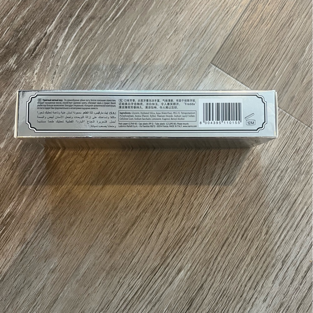 NWT Marvis Whitening Mint toothpaste - Picture 4 of 8
